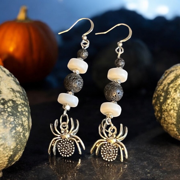 Hand Crafted Jewelry - Handcrafted Black & white spider earrings
